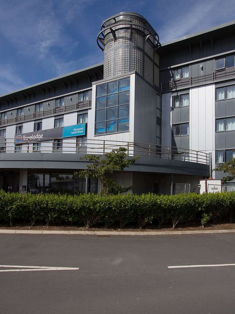 Travelodge South Shore Hotel