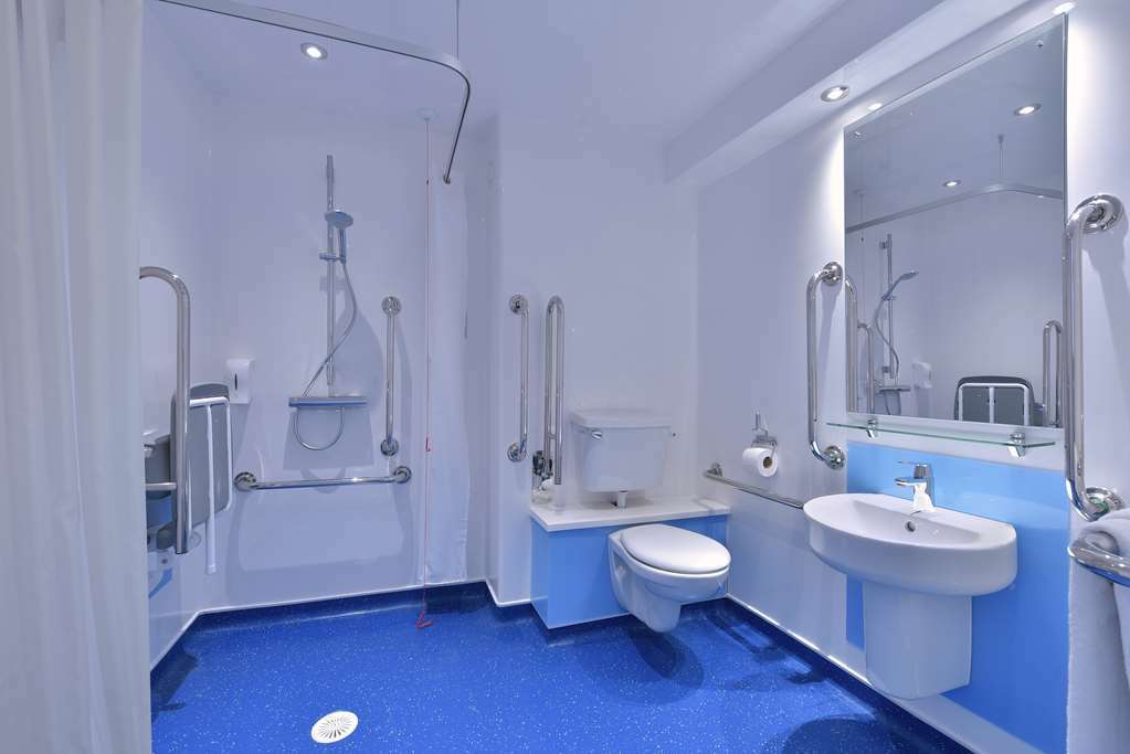Hotel Travelodge South Shore 3*