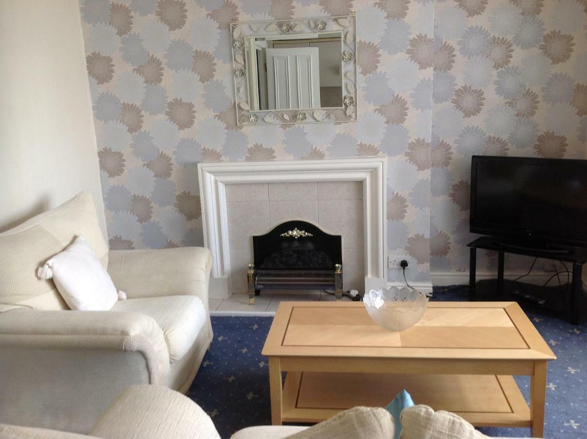 Apartment Point At One Rutland Gate Apartments, Wilton Parade *