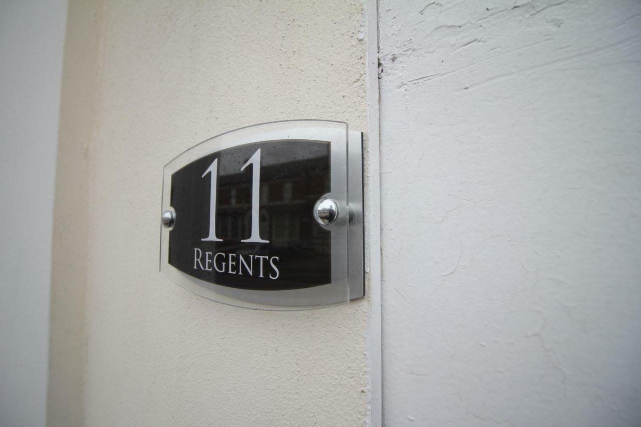 Regent Choice - Town Centre - Large *