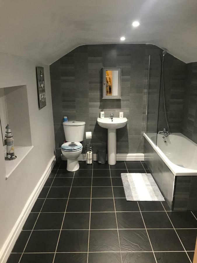 Pleasure House Holiday home *