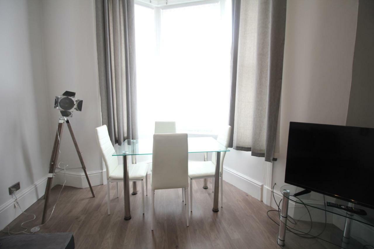 Regent Choice - Town Centre - Large * Blackpool