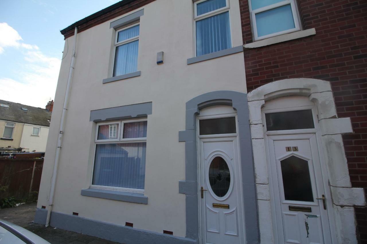 Henthorne Choice - Large - Close To Town Centre *