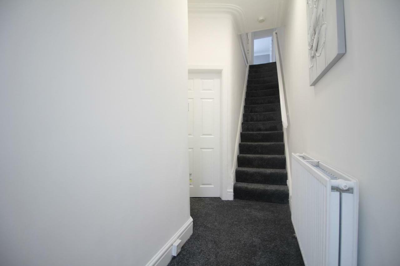 Holiday home Henthorne Choice - Large - Close To Town Centre Blackpool