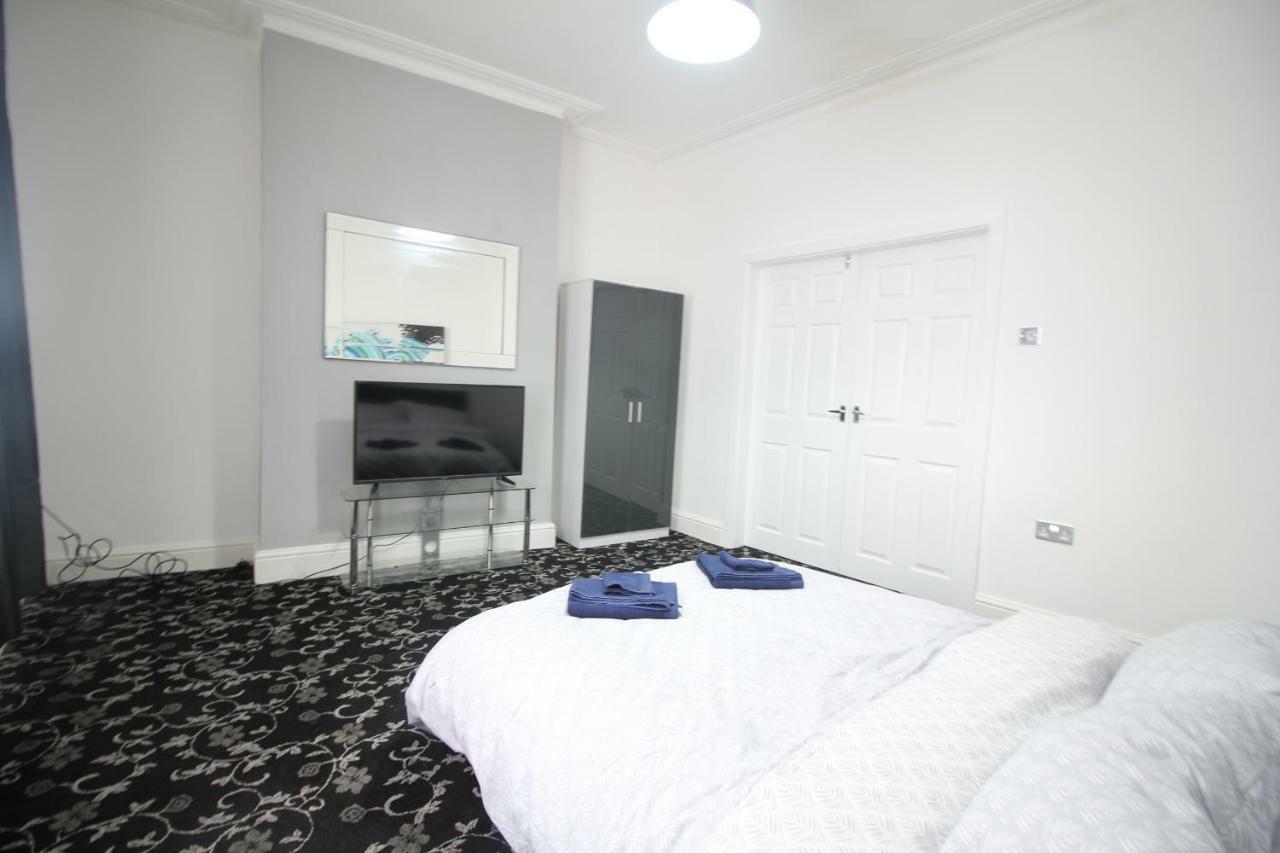Henthorne Choice - Large - Close To Town Centre Holiday home *