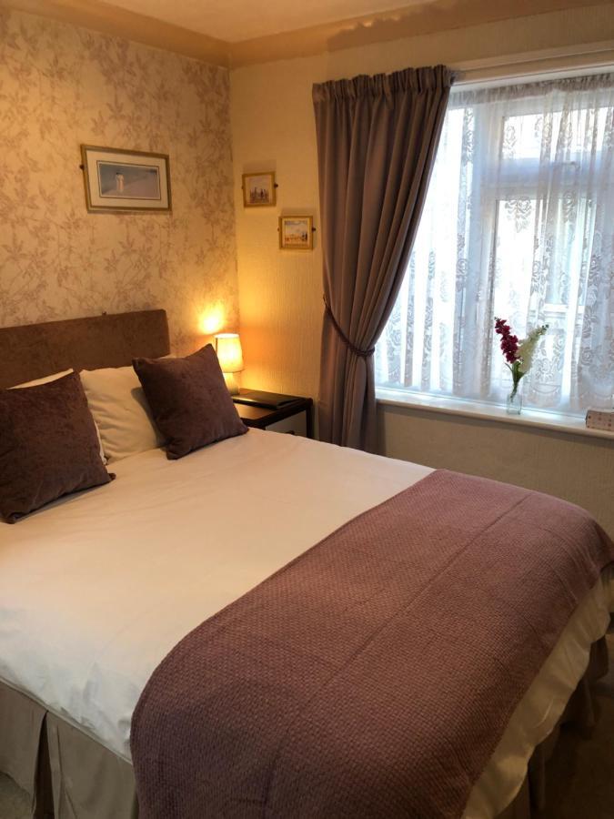 Fairhaven - 46 Palatine Road Guest house Blackpool