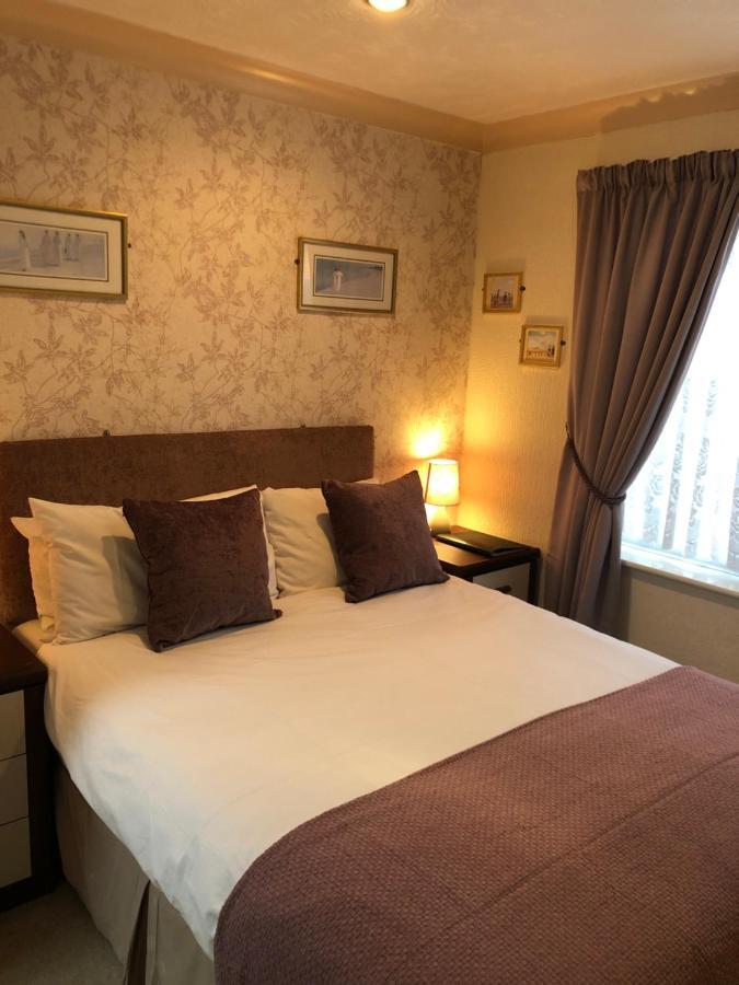 Fairhaven - 46 Palatine Road 4*