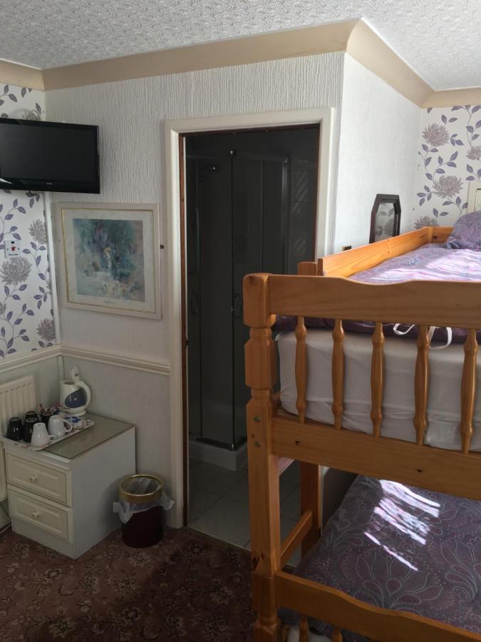 Fairhaven - 46 Palatine Road 4*