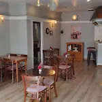 Frankies Hotel