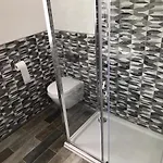 My Perfect Place Rooms & Apartments -Some Rooms With Hot Tub- Free Parking