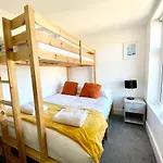 Winter Gardens Service Apartments By Balckpool Service Apartments