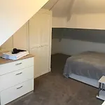 Spacious And Stunning 4 Bed House In Blackpool