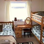Bedmond Hotel