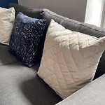 Blackpool Sleepover Apartment 6 Free Parking Sleeps 6