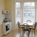 New Clifton Holiday Apartments