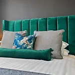 The Treehouse At The Hideaway Stamp Sa