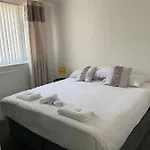 M&J Apartment