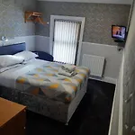 Wellington Hotel