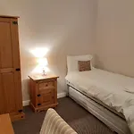 Blackpool Abode - Caxton Lodge