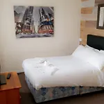 The Clarendon Hotel