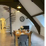 Central Luxurious Stylish Church Conversion