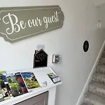 Cosy Family Get-Away 4 Bedrooms 7 Beds 2 Bathrooms