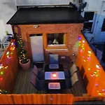 Immaculate 2-Bed House In Blackpool