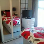 Taylor\'S