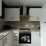 Lovely 2-Bed Apartment In Blackpool Secret House