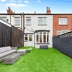 Luxury By The Sea Blackpool\'S Finest Getaway For 8