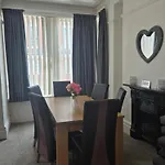 Central Luxury Town House