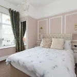 Beachcliffe Holiday Apartments