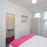 Cherry Property - Berry Apartments