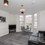 Cherry Property - Berry Apartments