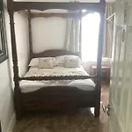 Alexander Hotel Fully Refurbished All Rooms En-Suite