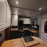 Cozy Blackpool Retreat With 3 Bedrooms