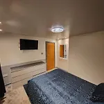 Cozy Blackpool Retreat With 3 Bedrooms