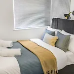 Aurum House Apartments At York Street, Central Blackpool - By Polkastays