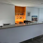 Oyo Wave Crest Hotel