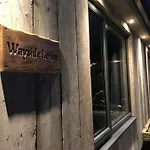 Wayside Lodge