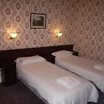 Rose Hotel And Spa