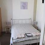 Lindene Hotel