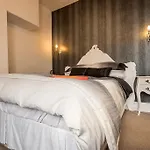 Glen Guest House