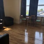 Thorncliffe Holiday Flats