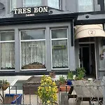 Tres Bon Hotel