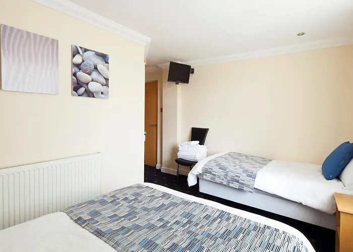 Queens Mansions: Hesketh Apartment