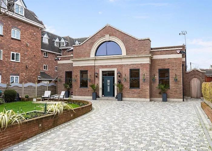 Dungraften House