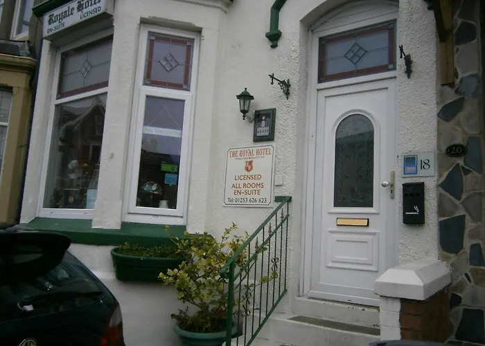 Guesthouse The Royale Hotel