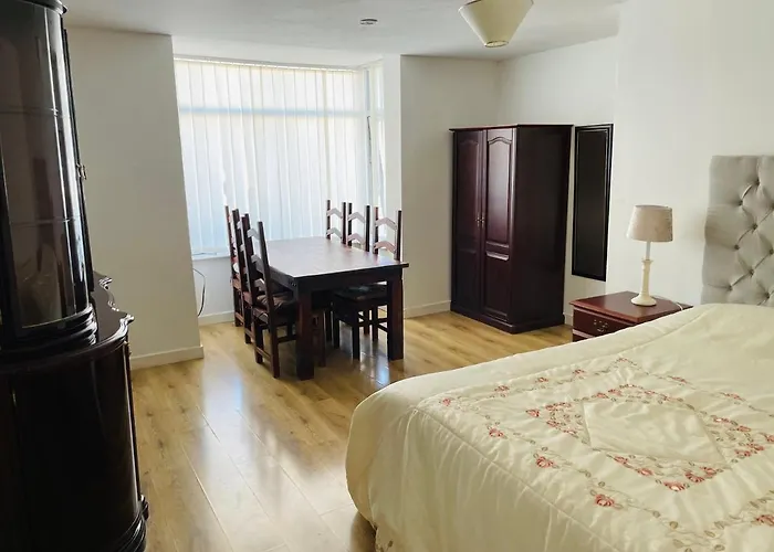 Kimberly\'S Apartment
