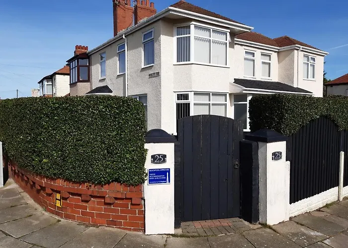 Blackpool Abode - Caxton Lodge